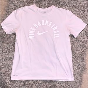 Nike Men’s Basketball Tee